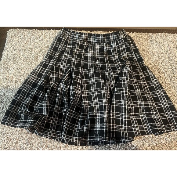 Altar'd State Plaid Mini Skirt Size Small Black White Twirl - Picture 1 of 3